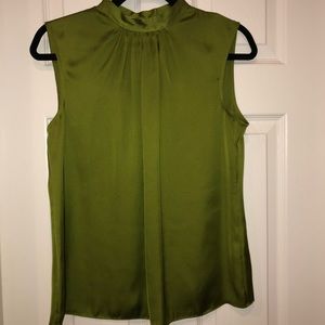 Vince Camuto green sleeveless blouse